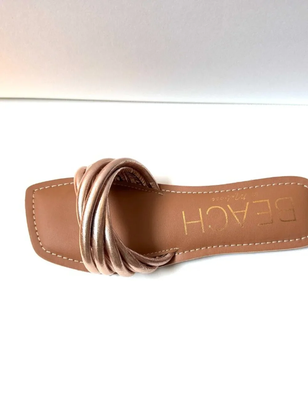 NEW IN BOX Beach by Matisse Gale Gold Slide Sandals 7M
